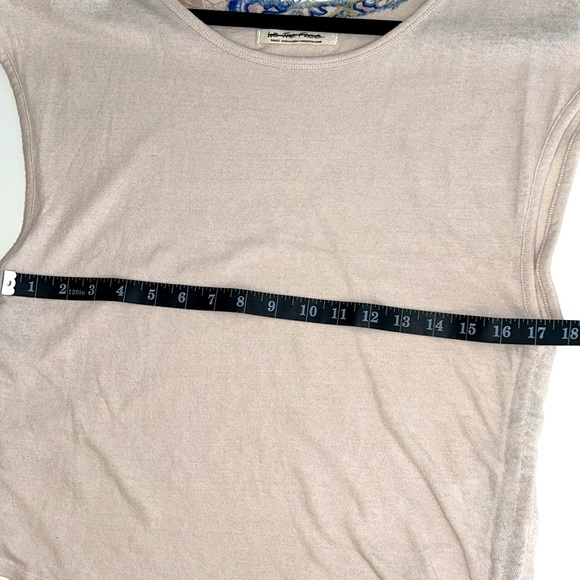 We The Free Women’s Shirt Size Small Sleeveless Bunches up / ties on the sides - Picture 8 of 9